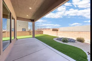 4745 N Cottontail Dr, Saint George, UT 84770 - Photo 14