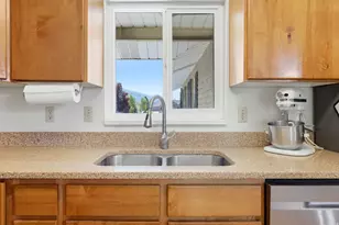 441 S 925 E, Kaysville, UT 84037 - Photo 4