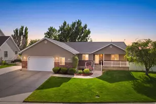 1816 River Bottom Rd, Springville, UT 84663 - Photo 1