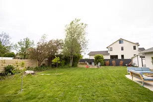 10886 N Highland Cir N, Highland, UT 84003 - Photo 40