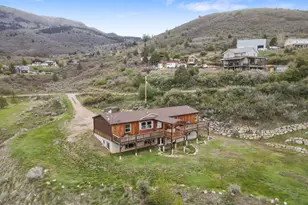 290 Splendor Valley Rd, Kamas, UT 84036 - Photo 2
