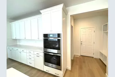 164 E 1780 S #10, Orem, UT 84058 - Photo 8
