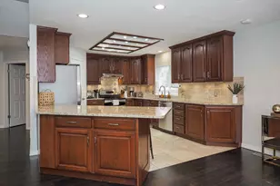 10193 S Majestic Canyon Rd, Sandy, UT 84092 - Photo 12