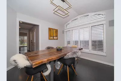 10193 S Majestic Canyon Rd, Sandy, UT 84092 - Photo 12