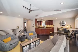 10193 S Majestic Canyon Rd, Sandy, UT 84092 - Photo 18
