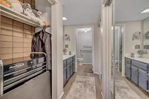 245 N Vine St, Salt Lake City, UT 84103 - Photo 18