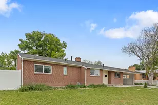 3135 S Green St E, South Salt Lake, UT 84106 - Photo 2