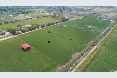 3929 N 3175 W, Ogden, UT 84404 - Photo 2