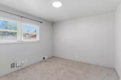 5564 S 2425 W, Roy, UT 84067 - Photo 20