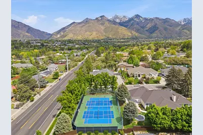 8228 S Set Point Cir E, Sandy, UT 84093 - Photo 58