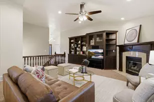 8228 S Set Point Cir E, Sandy, UT 84093 - Photo 12