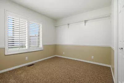 8228 S Set Point Cir E, Sandy, UT 84093 - Photo 28
