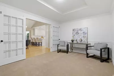8228 S Set Point Cir E, Sandy, UT 84093 - Photo 10