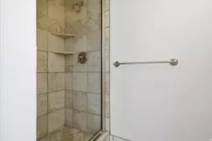 8228 S Set Point Cir E, Sandy, UT 84093 - Photo 40