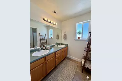 469 E Vine St S, Murray, UT 84107 - Photo 30