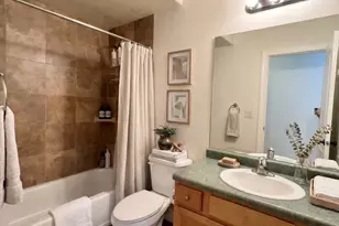 469 E Vine St S, Murray, UT 84107 - Photo 40