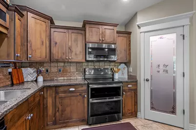 930 S 840 W, Lehi, UT 84043 - Photo 8