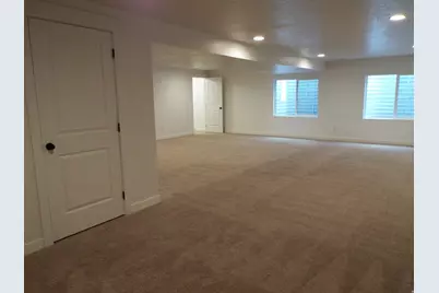 875 N 2175 W, Layton, UT 84041 - Photo 10