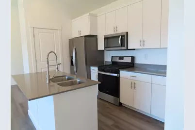 163 E 550 N #302A, Providence, UT 84332 - Photo 4