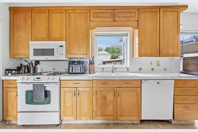 2649 S 1800 E, Salt Lake City, UT 84106 - Photo 22