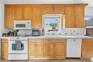 2649 S 1800 E, Salt Lake City, UT 84106 - Photo 22