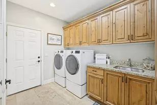 11201 S Gracie View Ln, South Jordan, UT 84095 - Photo 30
