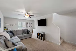 256 N 725 E, Vineyard, UT 84059 - Photo 10