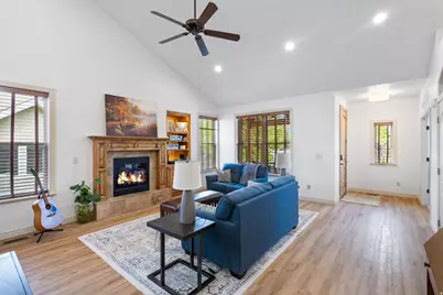 882 S Sego Lily Way, Mapleton, UT 84664 - Photo 6