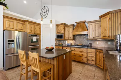 882 S Sego Lily Way, Mapleton, UT 84664 - Photo 10