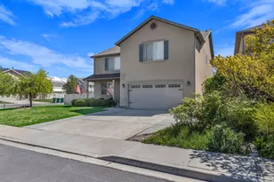419 S 2920 W, Lehi, UT 84043 - Photo 2