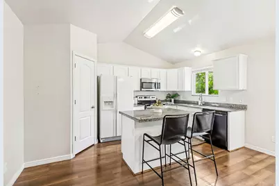 502 S 1600 W, Provo, UT 84601 - Photo 8