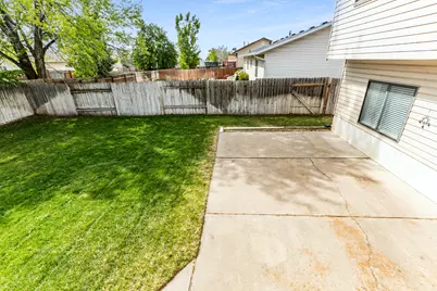 2772 N 1525 E, Layton, UT 84040 - Photo 26