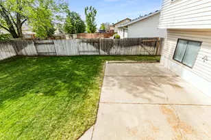 2772 N 1525 E, Layton, UT 84040 - Photo 26