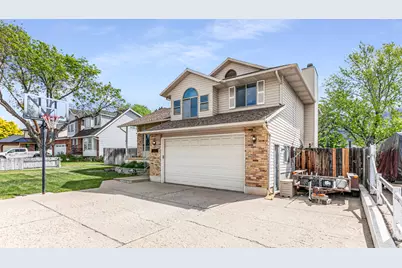2772 N 1525 E, Layton, UT 84040 - Photo 4
