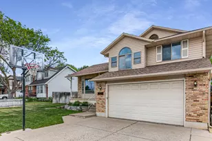 2772 N 1525 E, Layton, UT 84040 - Photo 2