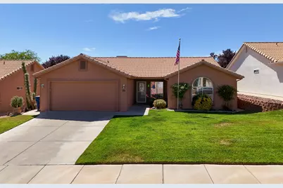 210 N Mall Dr #35, Saint George, UT 84790 - Photo 2