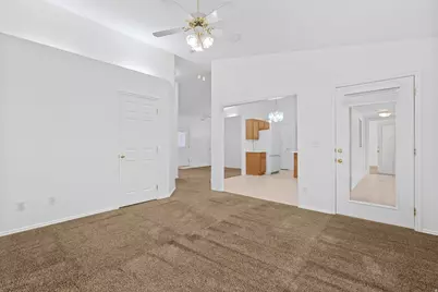 210 N Mall Dr #35, Saint George, UT 84790 - Photo 6