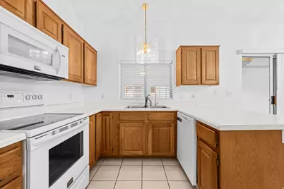 210 N Mall Dr #35, Saint George, UT 84790 - Photo 4