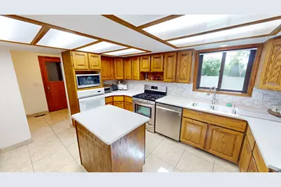 1766 W 4575 S, Roy, UT 84067 - Photo 8
