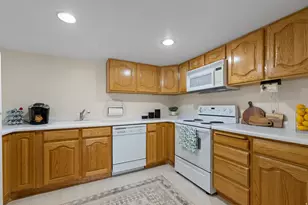 3778 W Mapleleaf Way, West Jordan, UT 84088 - Photo 30