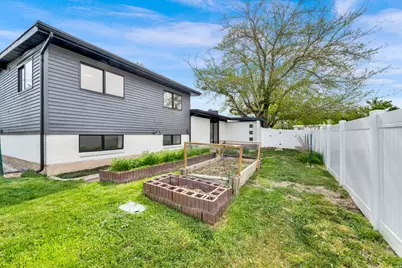 3951 S Southbourne Way W, West Valley, UT 84119 - Photo 10