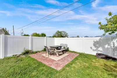 3951 S Southbourne Way W, West Valley, UT 84119 - Photo 8