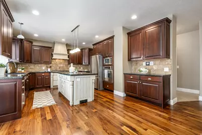 153 S Eugene St, North Salt Lake, UT 84054 - Photo 18