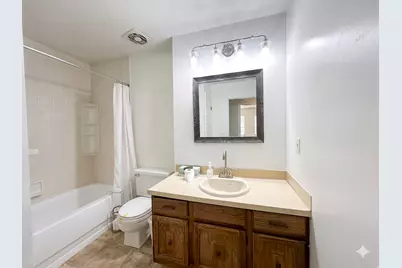 1185 W 725 N, Clearfield, UT 84015 - Photo 8