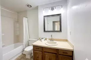 1185 W 725 N, Clearfield, UT 84015 - Photo 8