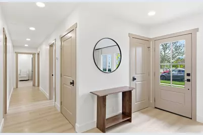 950 S Glendale St W, Salt Lake City, UT 84104 - Photo 14