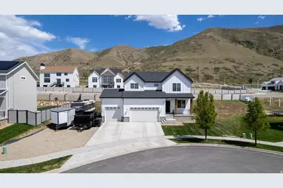 1873 S 240 W, Payson, UT 84651 - Photo 2