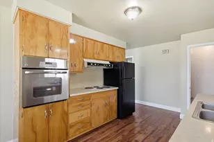 391 W 5100 S, Washington Terrace, UT 84405 - Photo 8