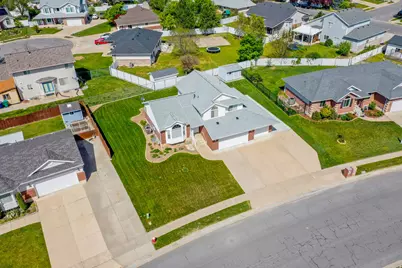508 W 350 S, Layton, UT 84041 - Photo 36