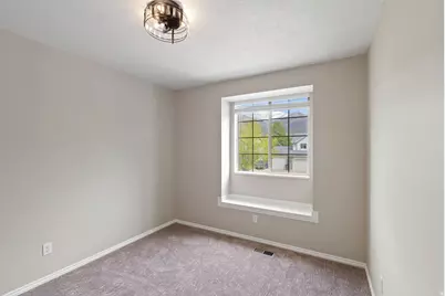 1762 S 350 E, Kaysville, UT 84037 - Photo 12